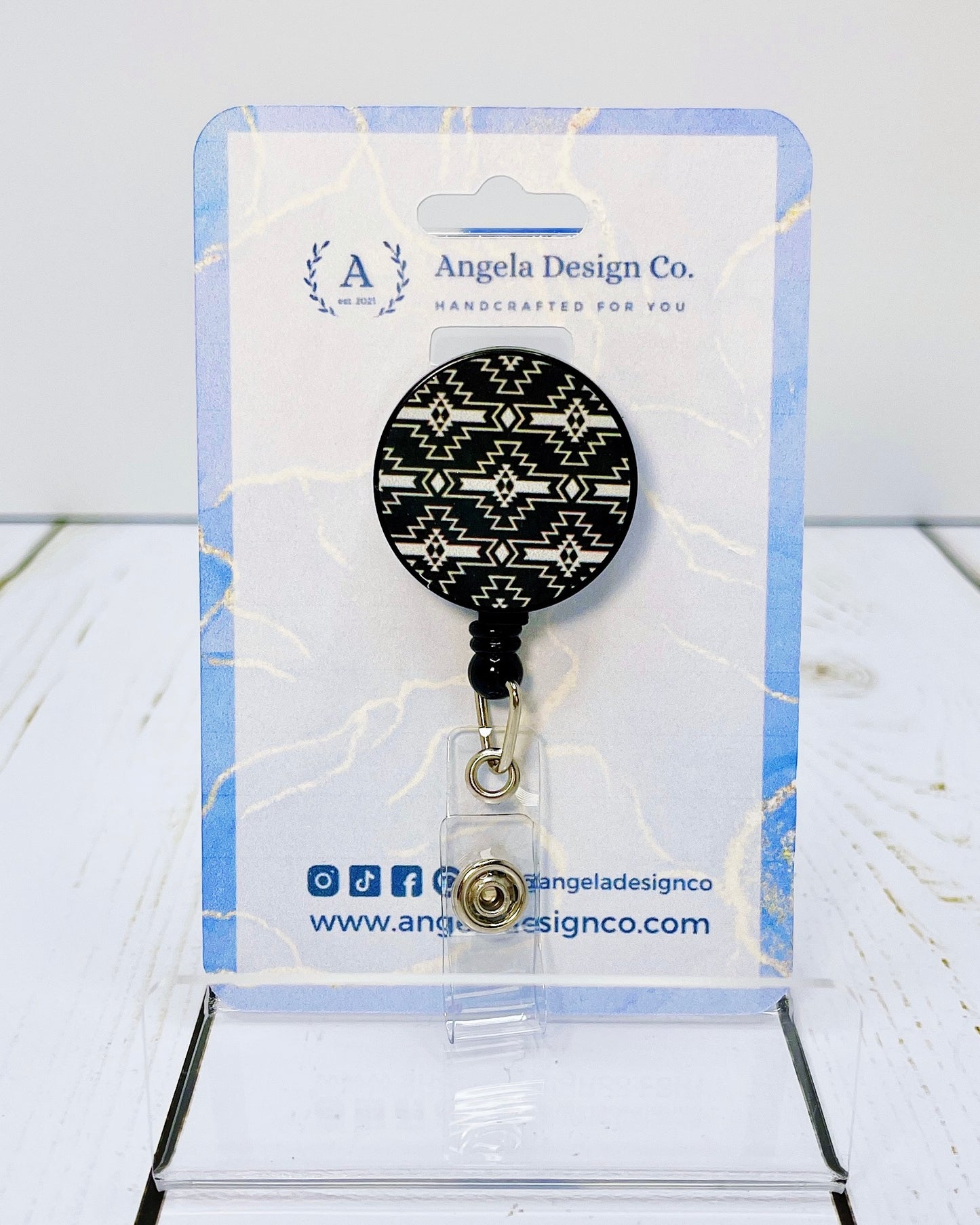 Native Design Badge Reels